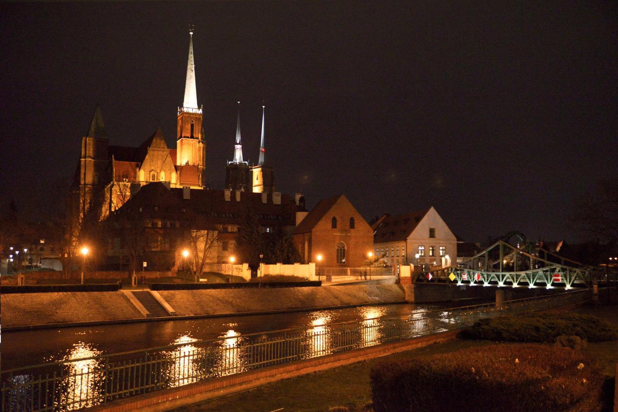 Rooms In Historic Heart Of Breslau Exterior foto